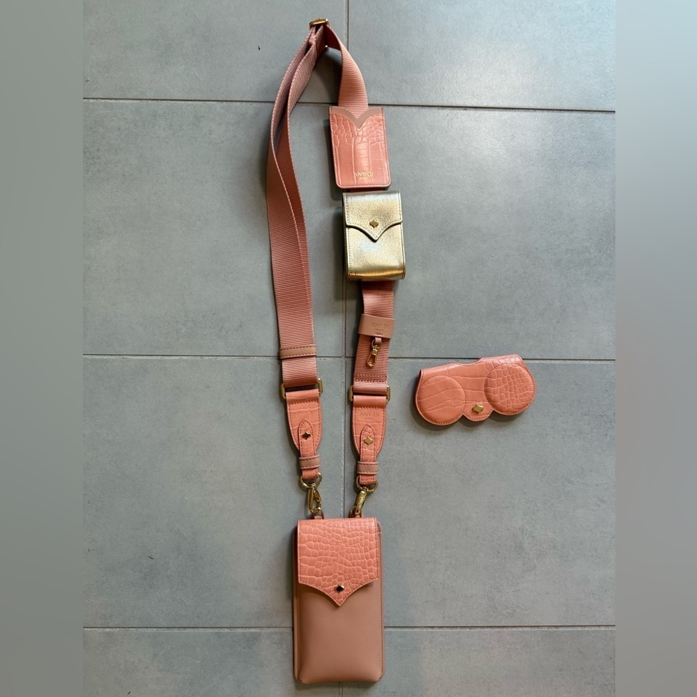 Any Di Stylish Croco Peach and Gold leather and Nylon Crossbody Phone Holder Set - Picture 6 of 7